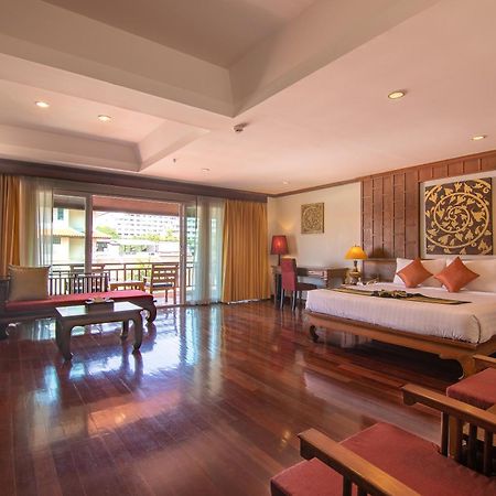 Avalon Beach Resort Pattaja Kültér fotó