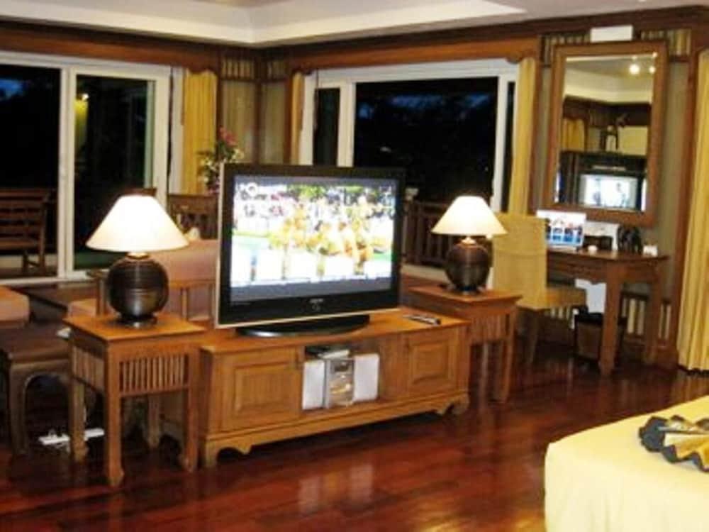 Avalon Beach Resort Pattaja Kültér fotó