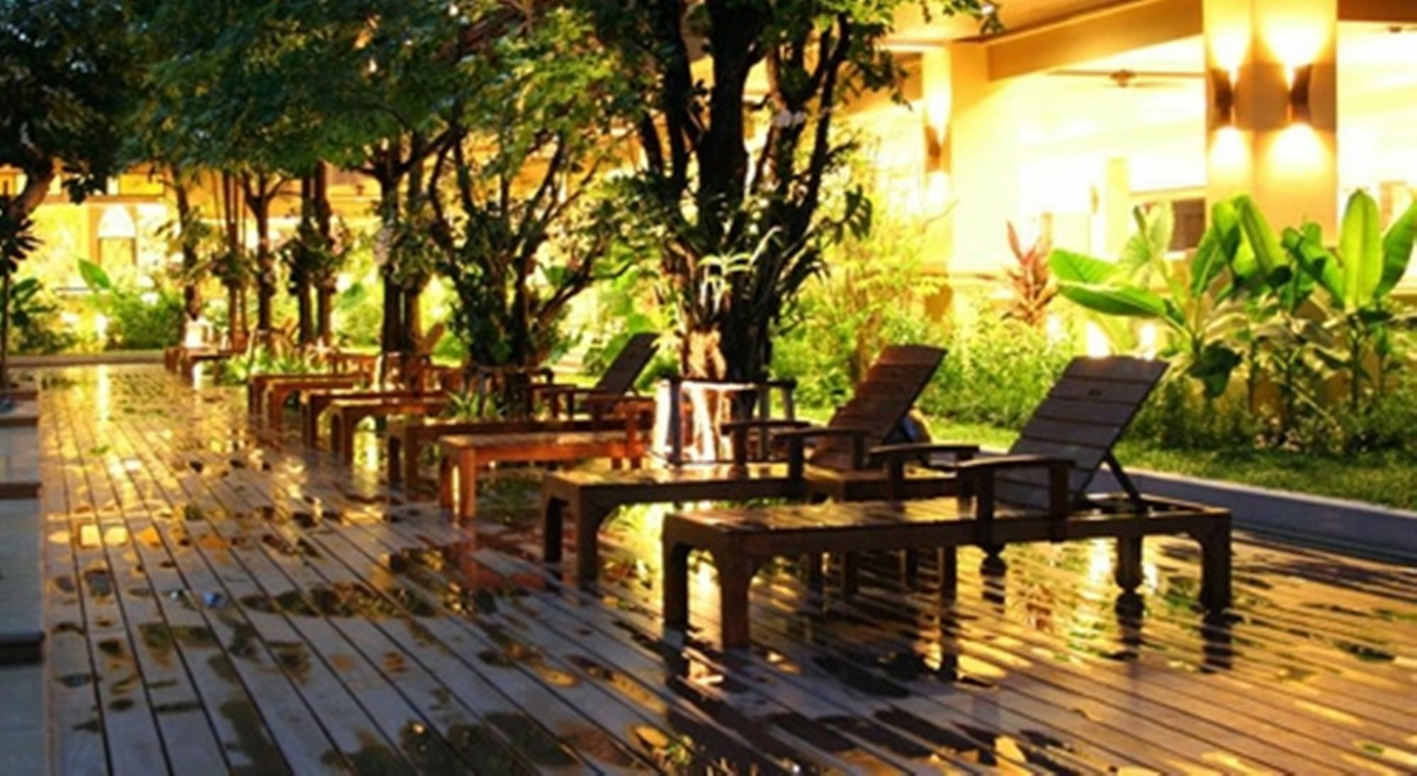 Avalon Beach Resort Pattaja Kültér fotó